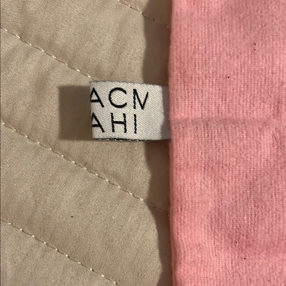 Isaac Mizrahi Pink Storage Pouch - Picture 4 of 9